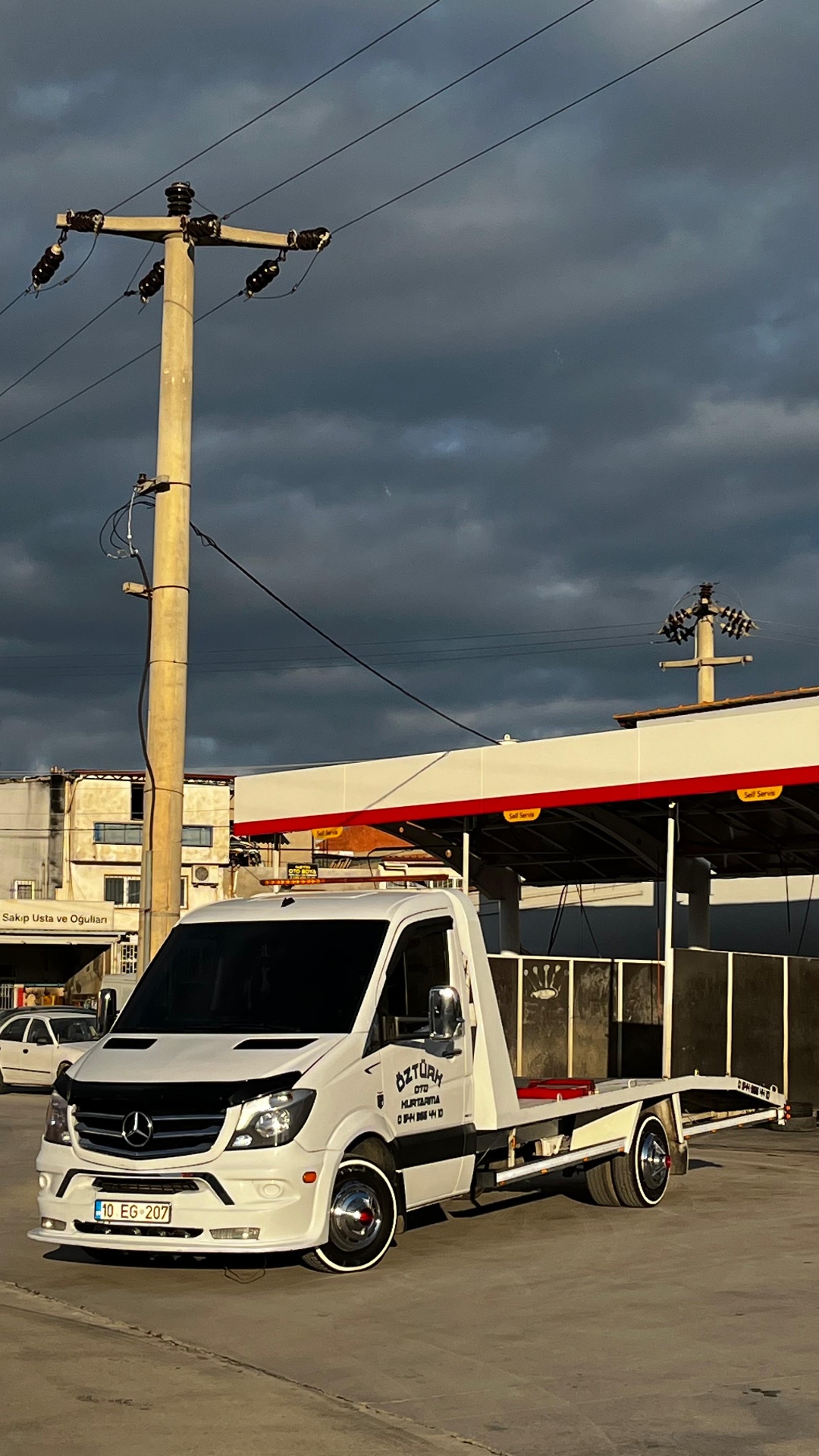 Öztürk Oto Kurtarma çekici aracı — Mercedes Sprinter